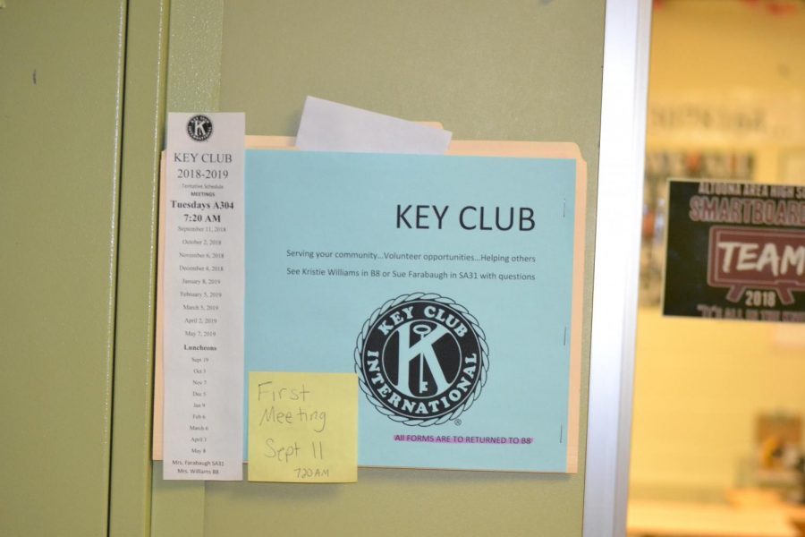 Key Club kicks off