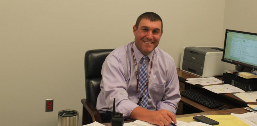 Welcome! This year the senior class will notice a new assistant principal. Vince Nedimyer Jr. takes over as the principal. Nedimyer is in charge of the senior class and coaching the football team. 