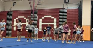 Cheerleaders’ prepare for D6 