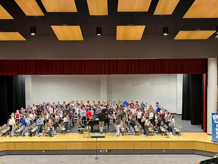 Working together. With over 40 schools, students took part in the annual PMEA Region Chorus.
