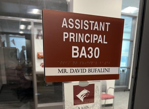 Signing out, After 35 years of being involved in education, Dave Bufalini declared his retirement. He looks forward to having a more relaxed schedual. 
