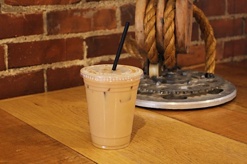 The Clay Cup's Iced caramel coffee
Rating: 8/10 