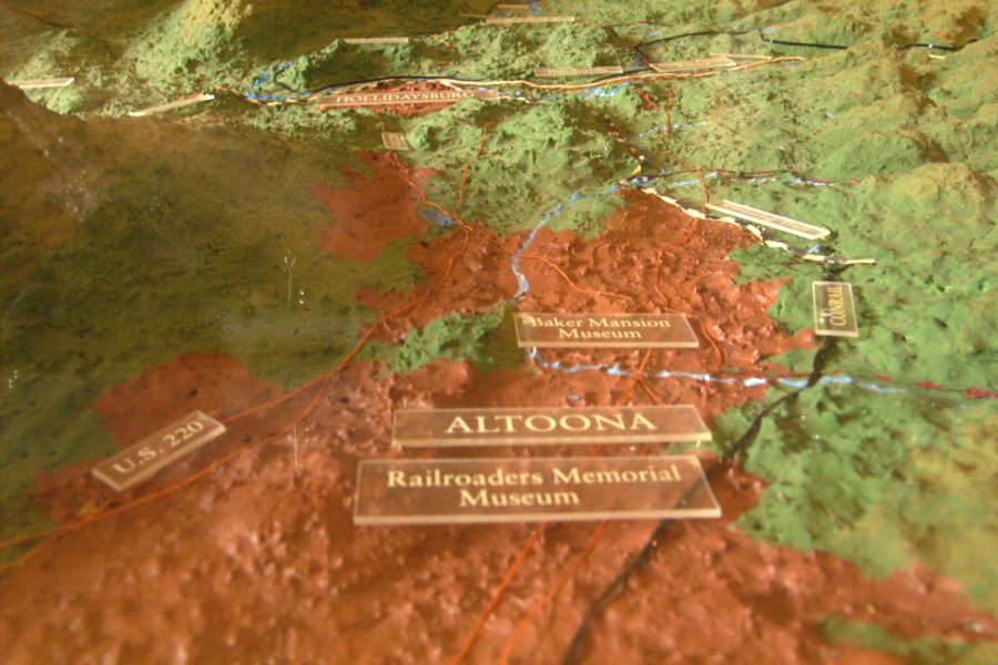 Look where we are The map shows the location of Altoona and a few of its sites. There are two three dimensional maps that show the different places in Blair country and the surrounding counties. 