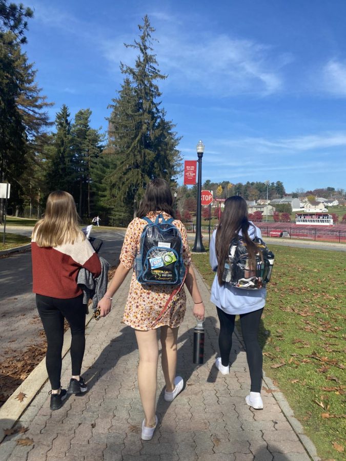 Saying goodbye. Newspaper and yearbook students leave Saint Francis at the end of a long day. Students hope to return next year to compete again. 
