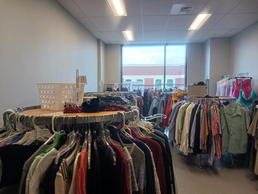 Time to shop! The current Rachels Closet room is filled with clothes. There are ten racks in Rachels Closet that have different clothing sizes and styles for students to choose from.