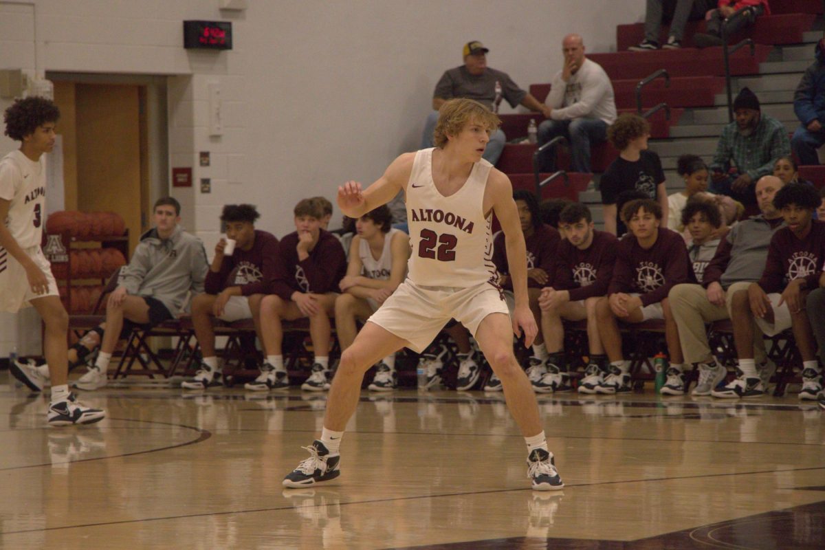 Senior+Cohen+Crawford+also+played+on+the+basketball+team+his+junior+year.