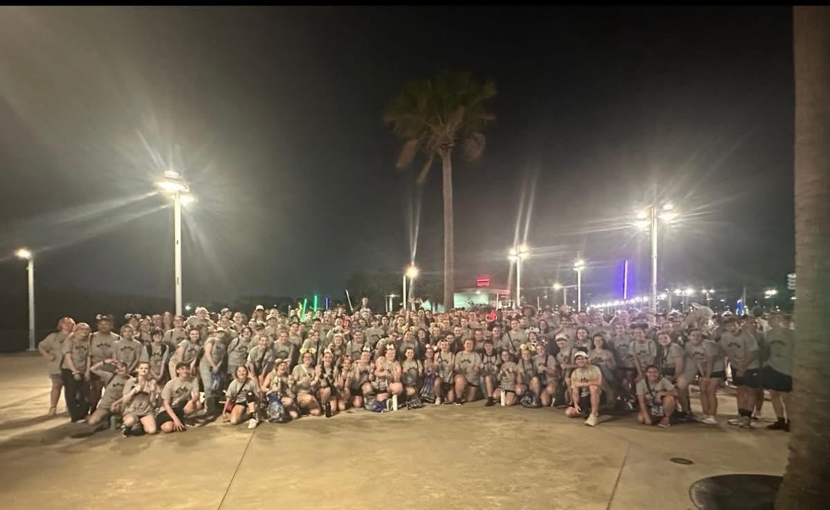 One last hoorah. The entire Fine Arts Department stands for a photo before leaving Disney. 
(Courtesy of Madison Aboud)