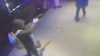 Security footage shows Mangione shooting UnitedHealthcare CEO Brian Thompson. (Courtesy of USA Today)