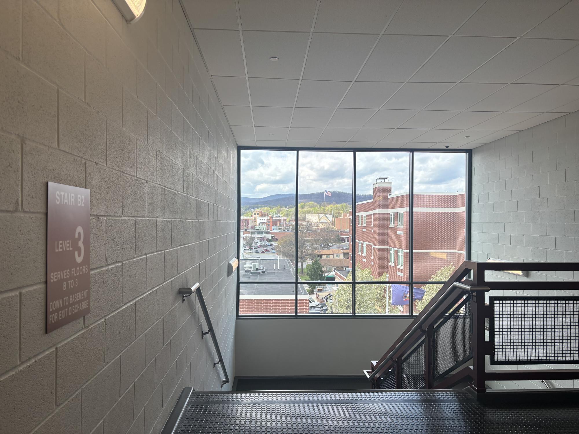One of the most well-lit stairwells, B2 comes complete with gorgeous views, convenience and tri-floor access. 